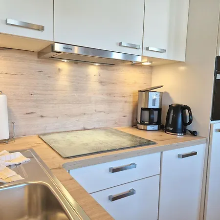 Apartament 395, Seepark